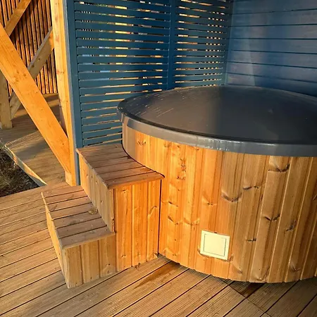 G13 Nautica Apartment